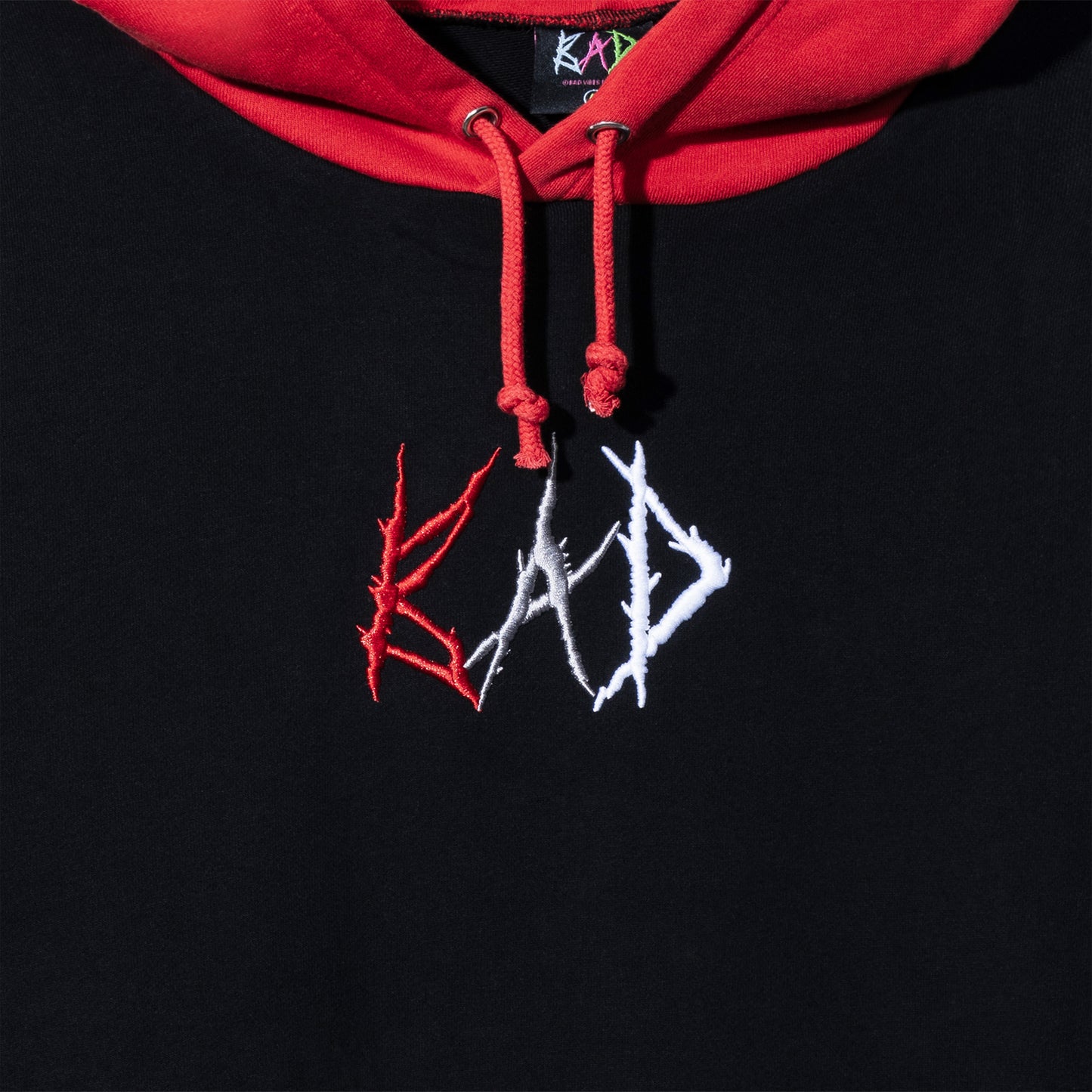 BAD LOGO COLORBLOCK HOODIE BLACK/RED MULTICOLOR