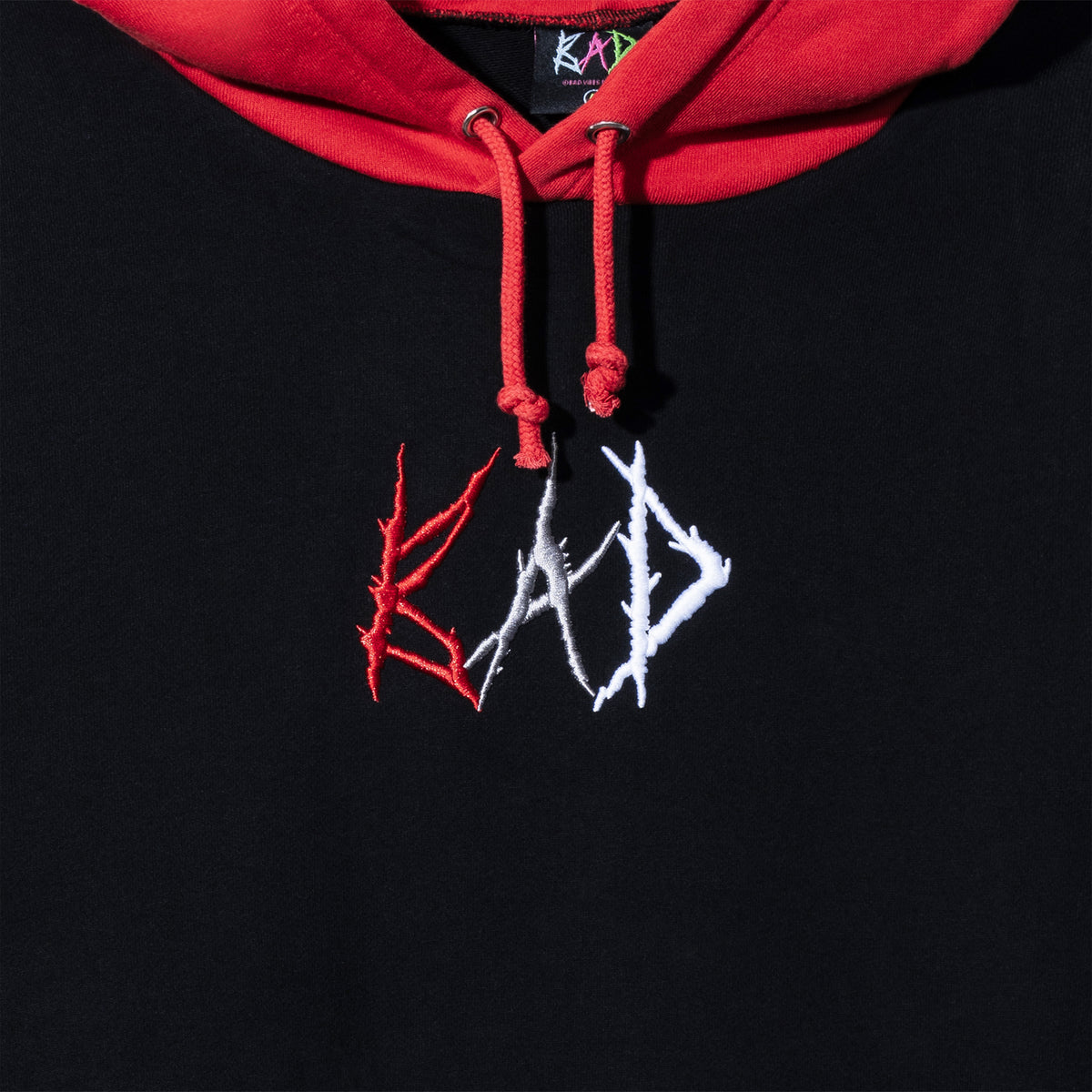BAD LOGO COLORBLOCK HOODIE BLACK/RED MULTICOLOR